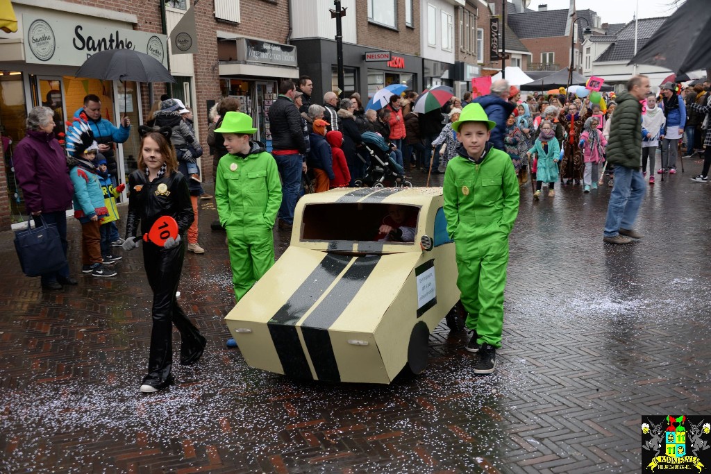 ../Images/Kinderoptocht 2017 077.jpg